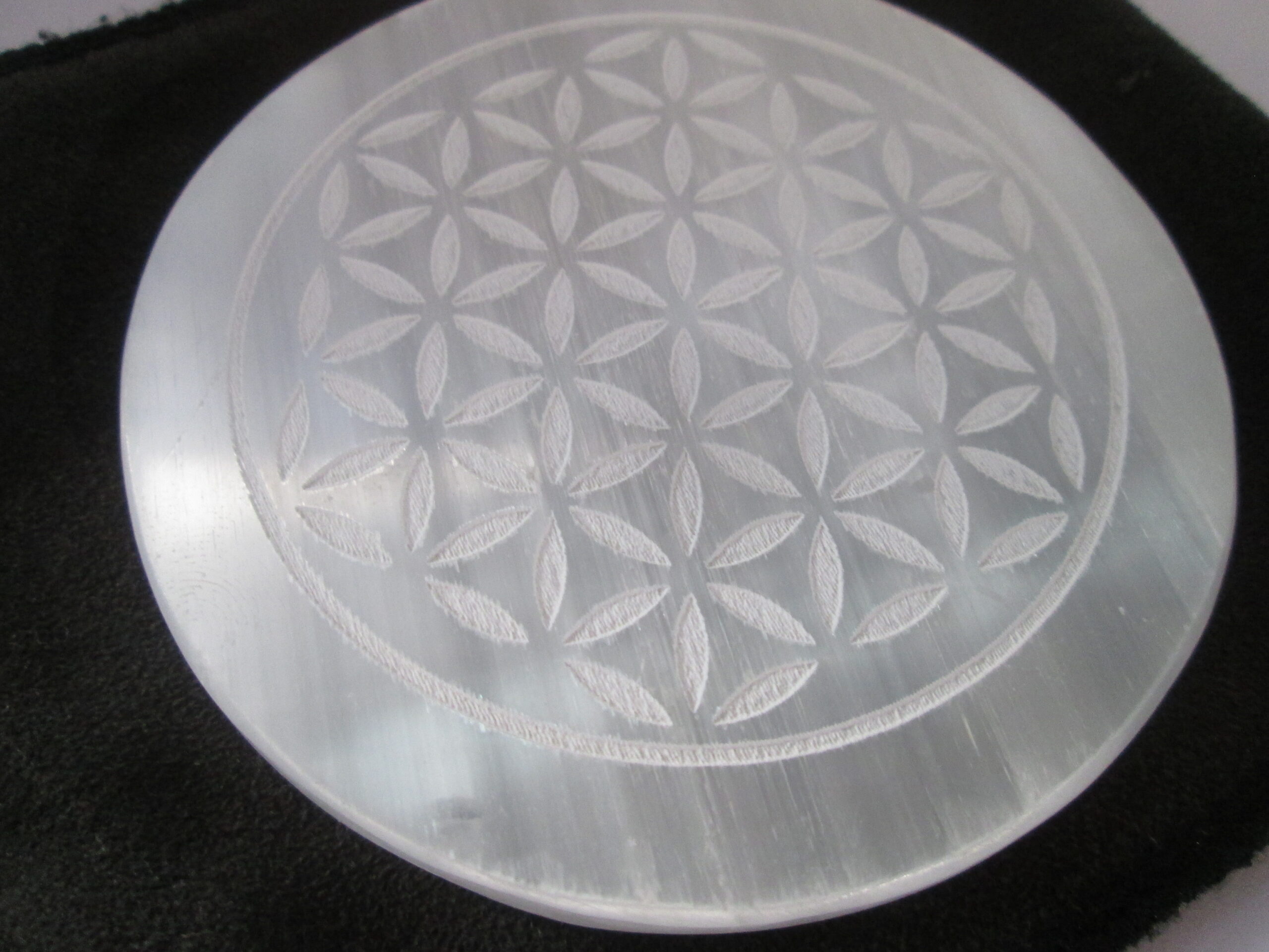 Selenite Flower of Life Charging Plate - Image 2